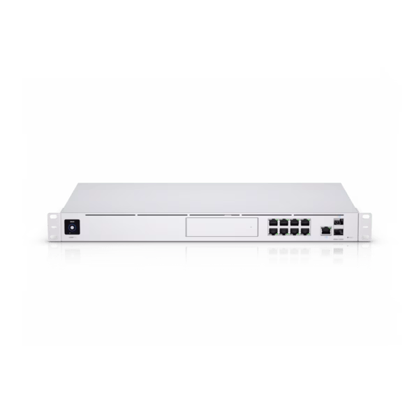 UDM-Pro_top-angle_e468bc91-b671-4c39-a7aa-e6128d645624_grande